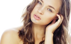 花城做完后堵上不让谢怜流出来